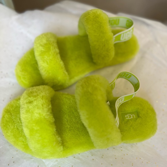 UGG slideons fuzzy neon green/yellow New Women 6/7.5 & free peanuts pj pants L - Picture 10 of 11
